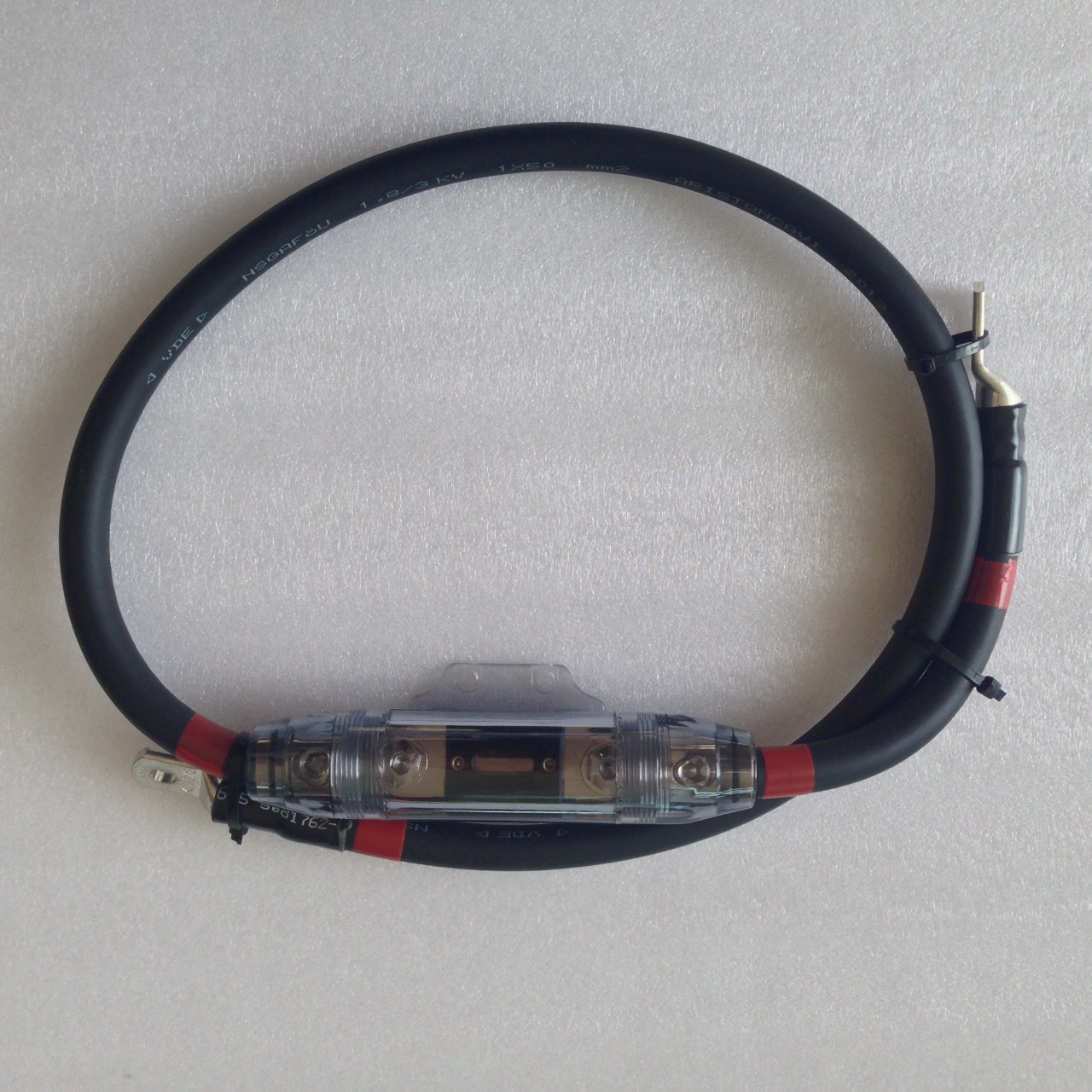 Faktor Shop  Verbindungskabel 1mtr. 35mm mit 150A Sicherung integriert und  Kabelschuhen